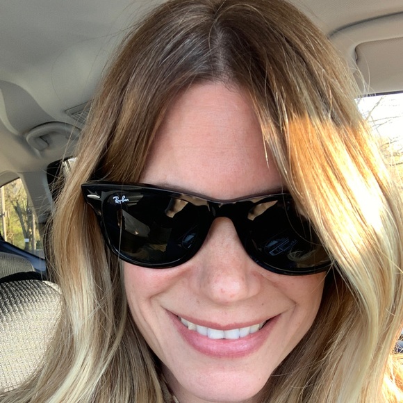 Meet your Posher, Shannon - Picture 1 of 1